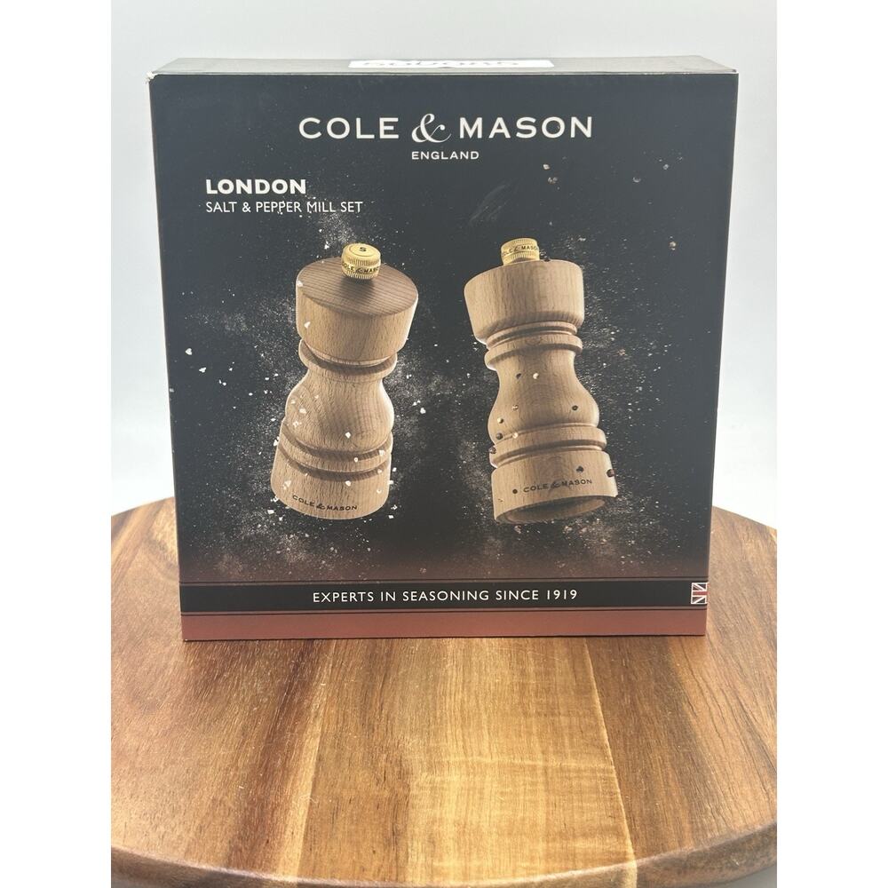 Cole & Mason England Salt & Pepper Mill Set London Light Brown Wooden Farmhouse